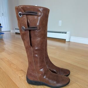Acropedico Tall Brown Shimmery Washable Breathable Boots 40